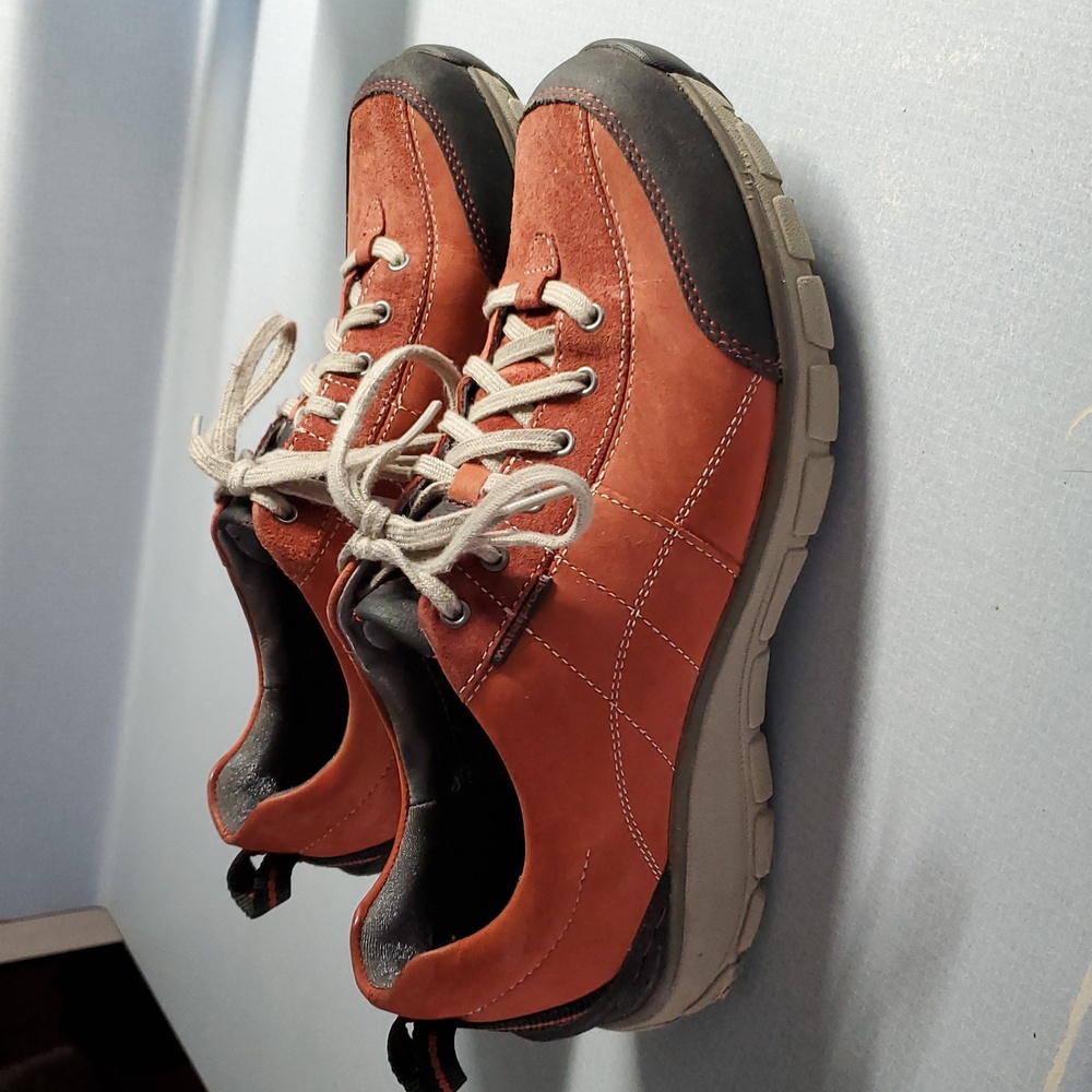 Clarks Wavewalk Wave Trek Women's Waterproof Leather Walking Shoes - Sienna/Rust